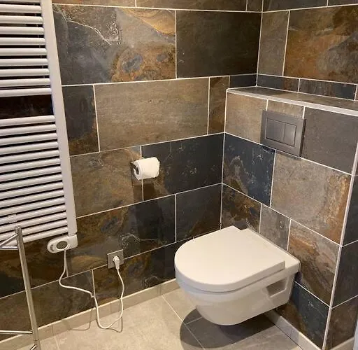 Unieke Woonark Met Privetuin En Free Parking. Apartman *