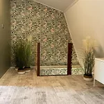 Unieke Woonark Met Privetuin En Free Parking. Apartamento Roterdão